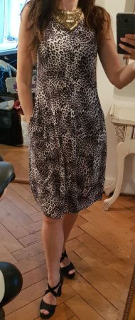 *NEU* NP 380.- Eva Kyburz Kleid mit Leopard Muster zu Nile