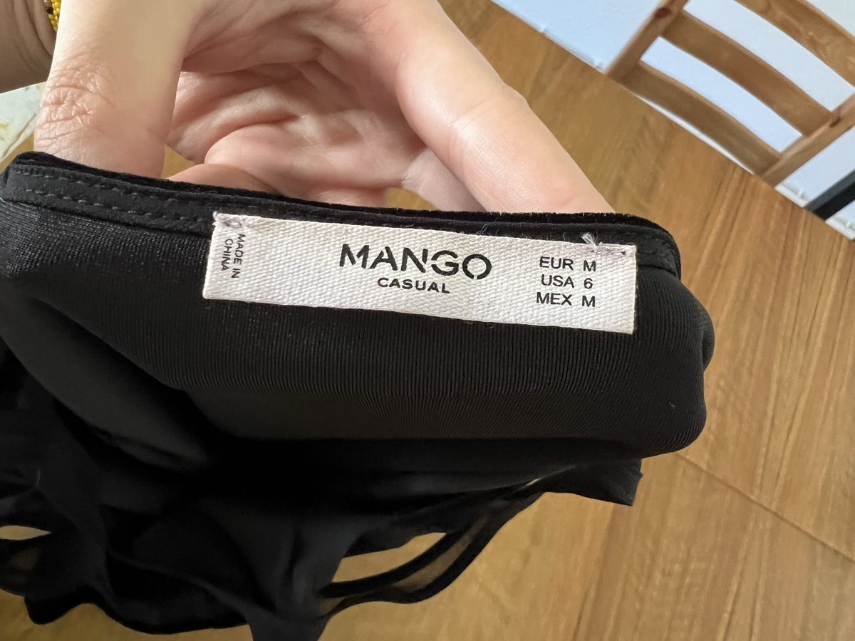 Mango Kleider: Kleid schwarz Samt Grösse M Mango – Gebraucht aus Basel von ute_h6jq 3
