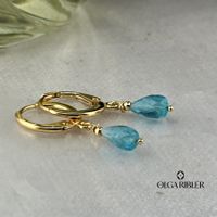Creolen 15 mm vergoldet mit Apatite Charms