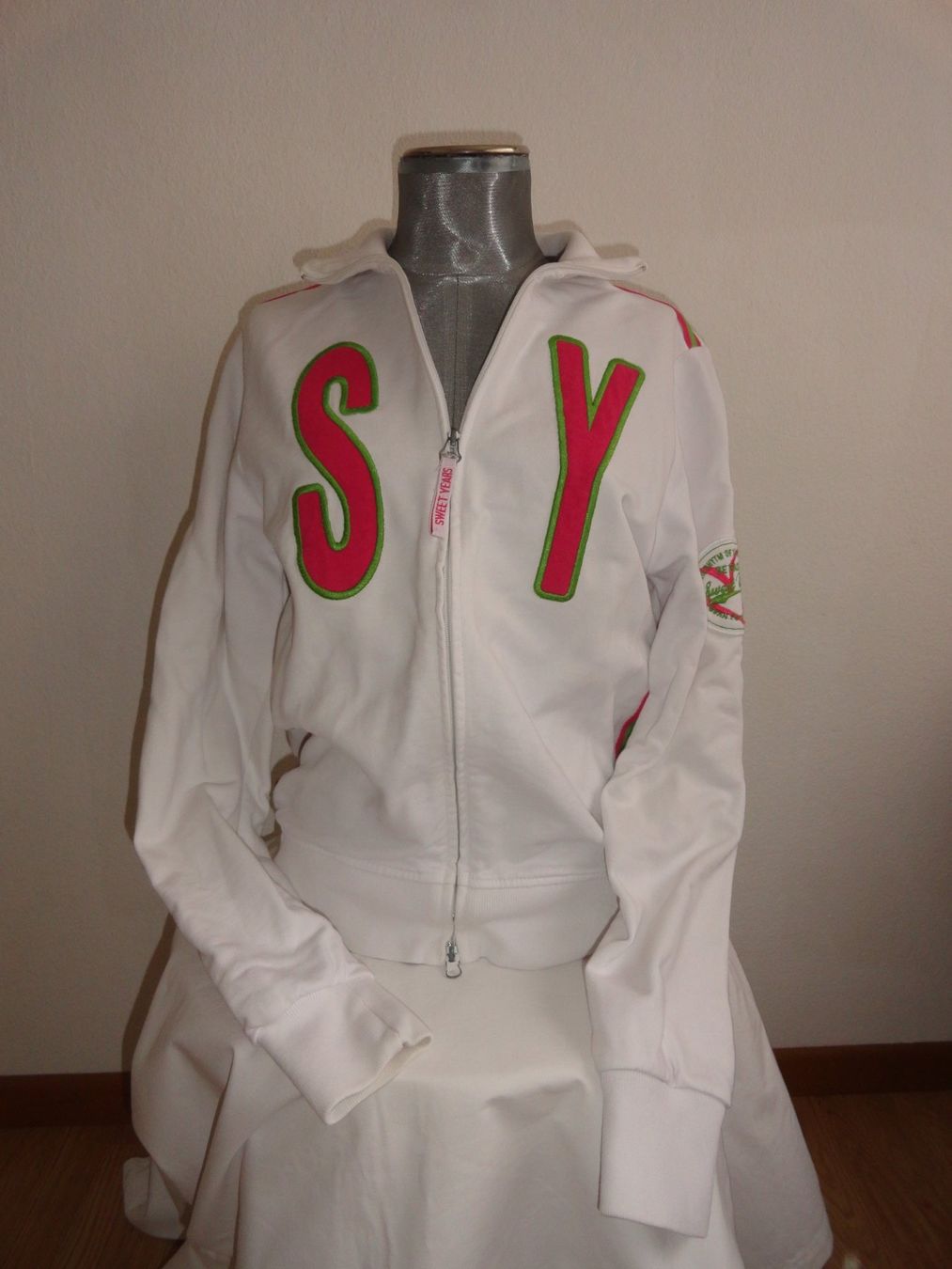 Giacche: Veste Sweet  Years T M – Usato da Gampelen venduto da Mari60