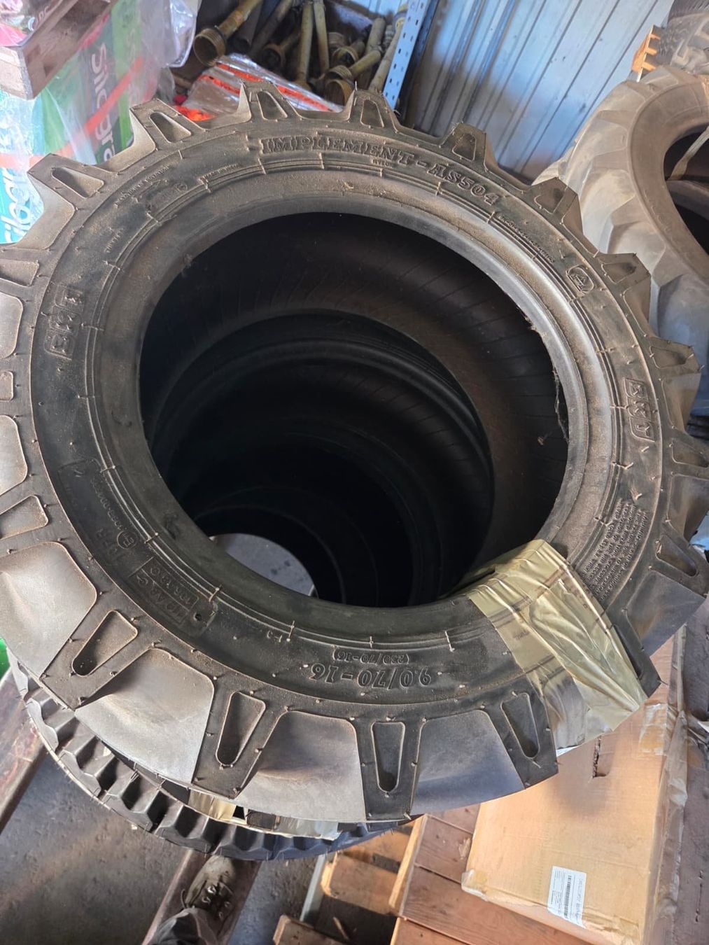 Pneumatici & Ruote complete: Pneu BKt Implement AS 504  9.00/70 - 16" neu – Nuovo e nell'imballaggio originale da Mels venduto da lad_8ctm 2