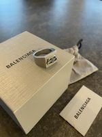Balenciaga Ring Logo Silber Grösse 62 Inklusive Box