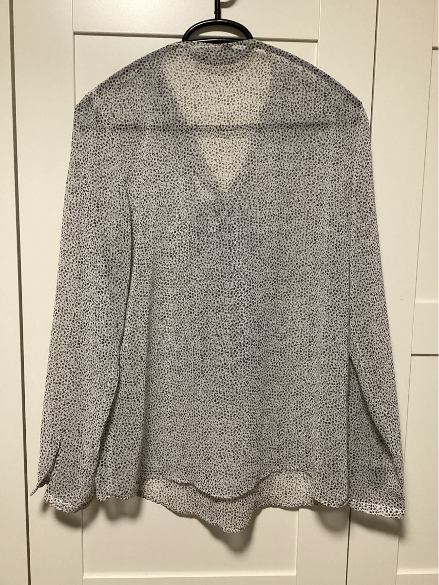 Camicette: Chemisier transparent/ Bluse – Usato da Gland venduto da sul_8k79 1