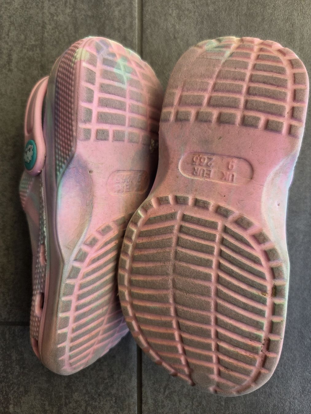 Next Scarpe per ragazze: Next Kinder Clogs bunte Muster Grösse 26.5 – Usato da Hüntwangen venduto da ManuM2014 2