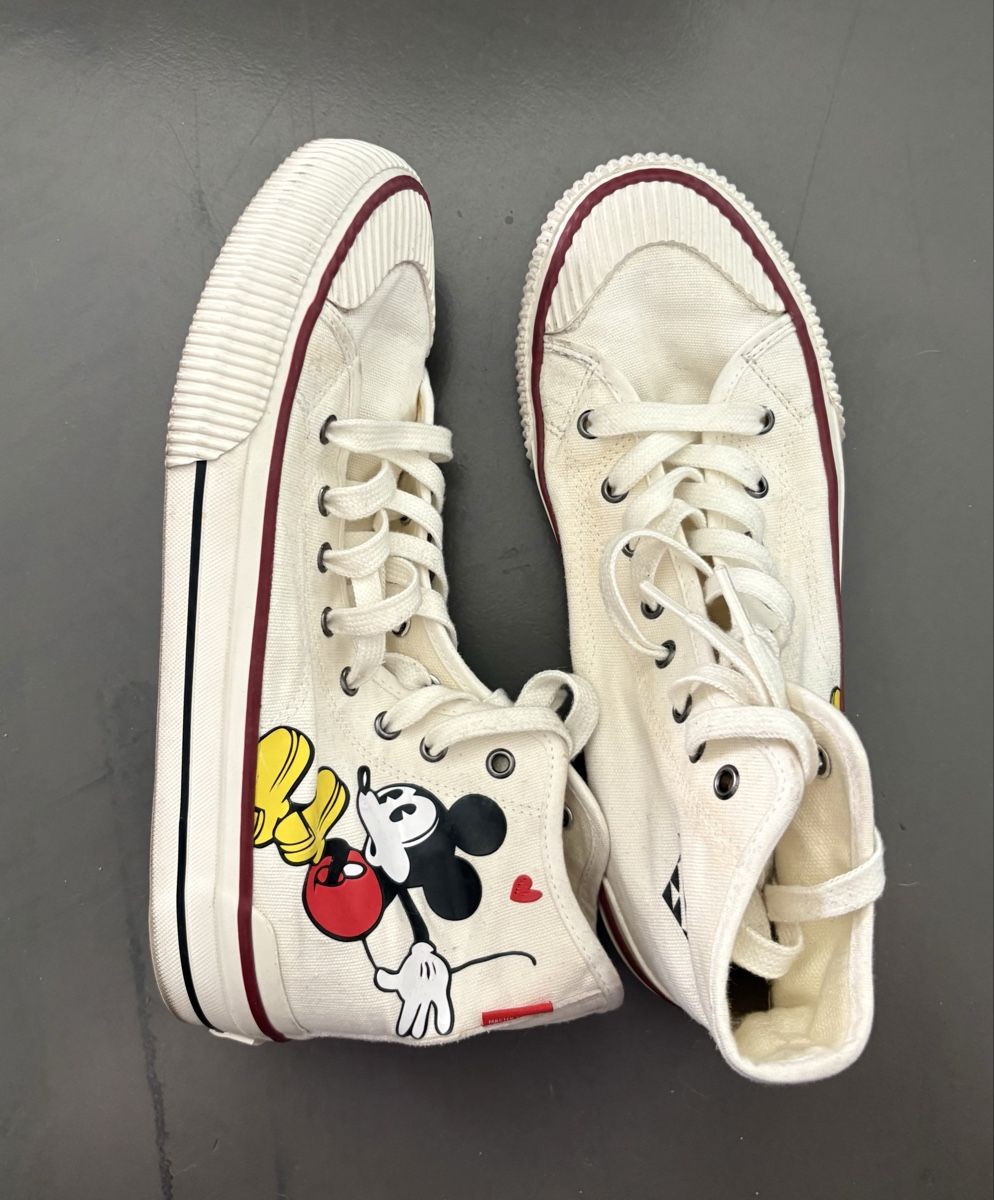 Damenschuhe: Bellissime sneakers  Moaconcept – Gebraucht aus Chiasso von myt_k8rf