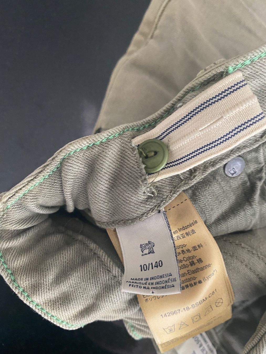 Pantaloni: Shorts Scotch & Soda 140 – Usato da Bolligen venduto da chaetzli1133 3