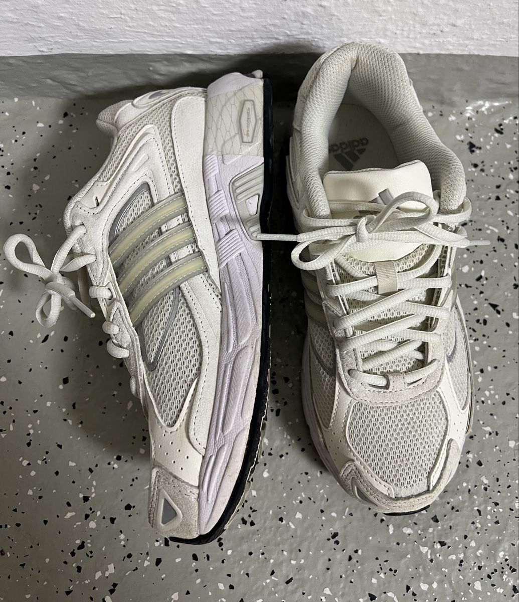 Adidas Scarpe da donna: Adidas Response CL White/Silver Gr. 40⅔ – Usato da Thayngen venduto da sop_2xnz 2