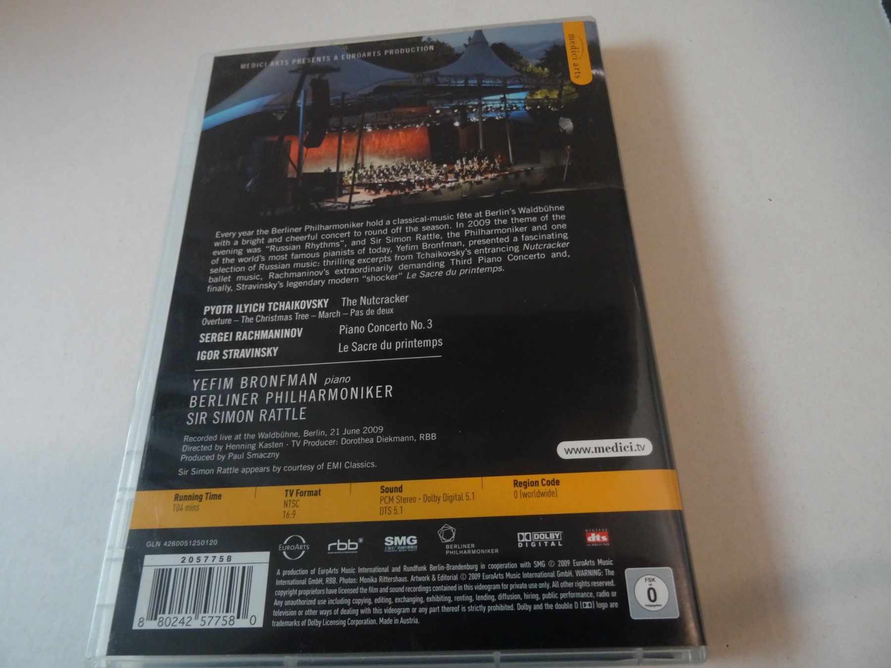 Tutti i DVDs: DVD Berliner Philharmoniker Stravinsky Simon Rattle – Usato da Olten venduto da Disc-Ausverkauf 2