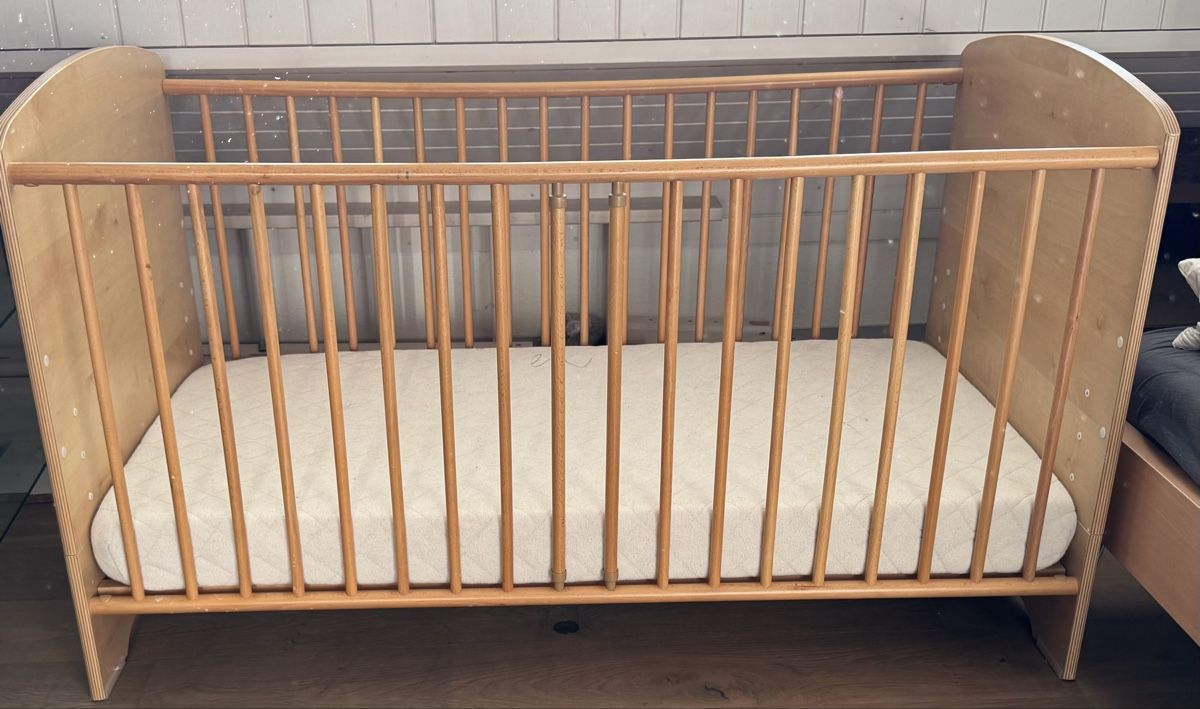 Letti: Kinderbett – Usato da Thun venduto da Malecon