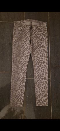 Schöne Hose von Amisu