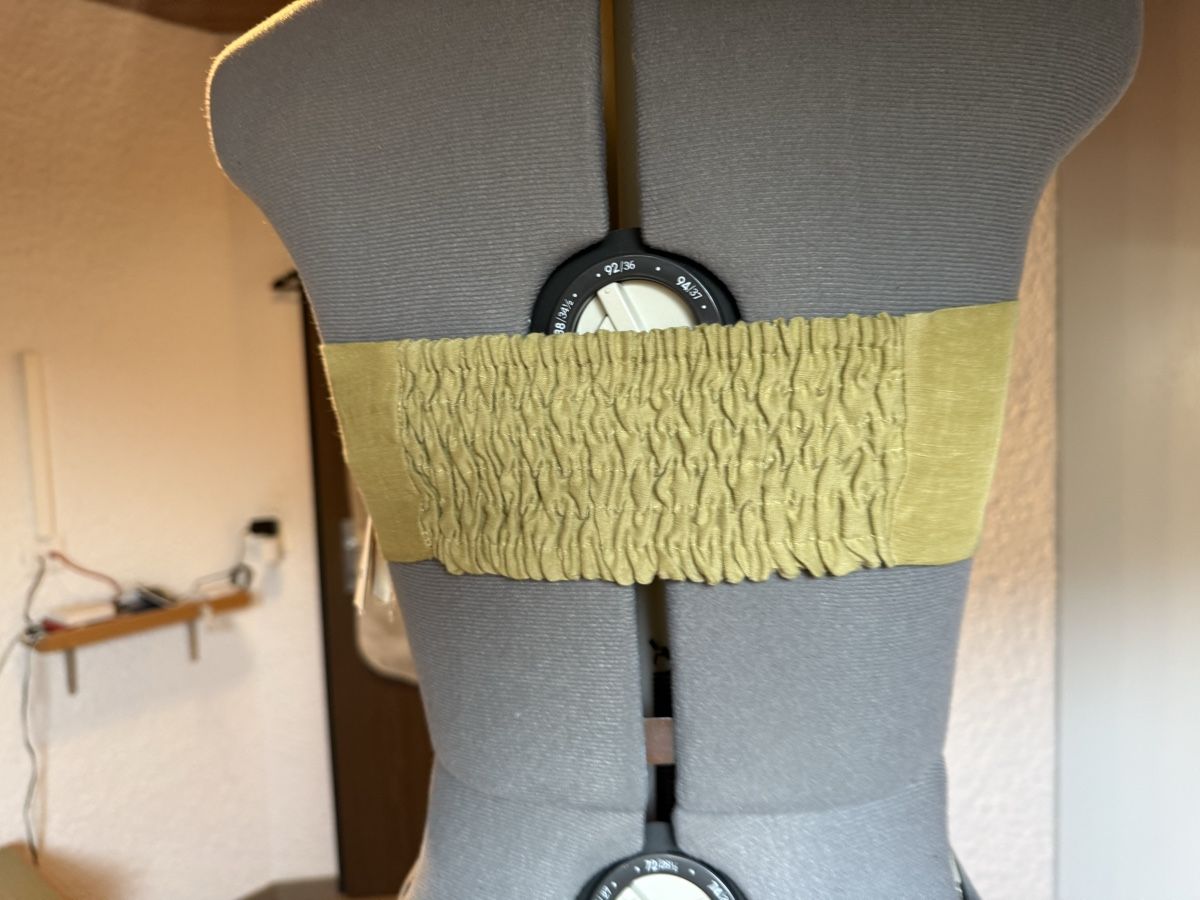 Sandro Top: Sandro Crystal Embellished Bustier NWT $295 – Nuovo e nell'imballaggio originale da Schattdorf venduto da Remligand 2