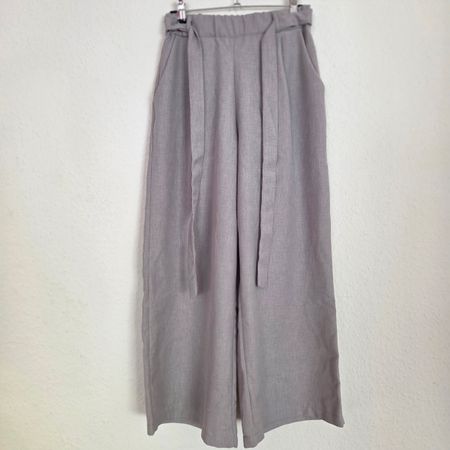 Sommerliche Stoffhose, Zebra, Gr. S, Grau - Top Zustand!