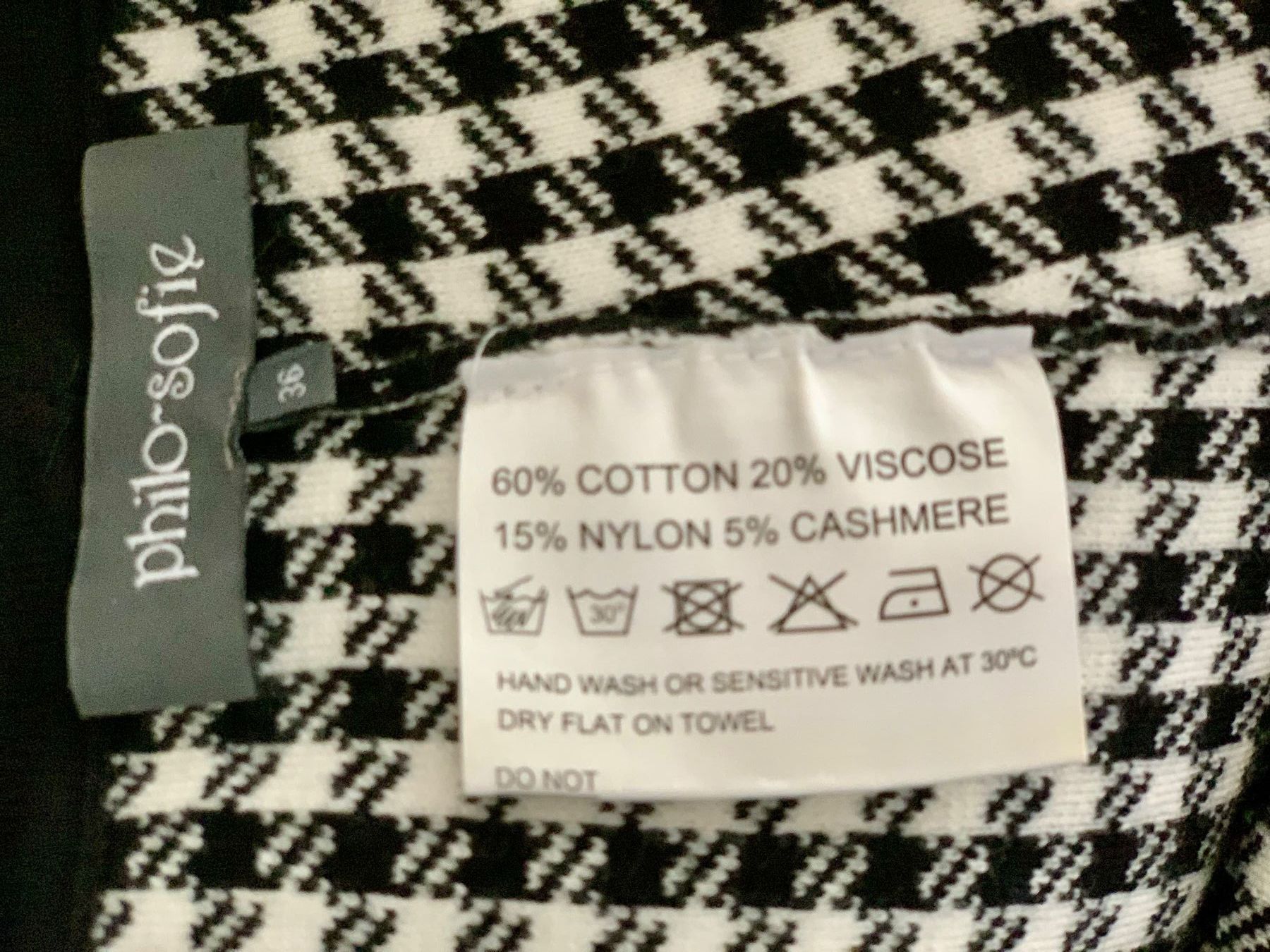 Completi & Tailleur: philo-sofie  Strick Anzug Kombi=Pulli + Hose, BW-Mix – Usato da Engelburg venduto da mamalanima 4