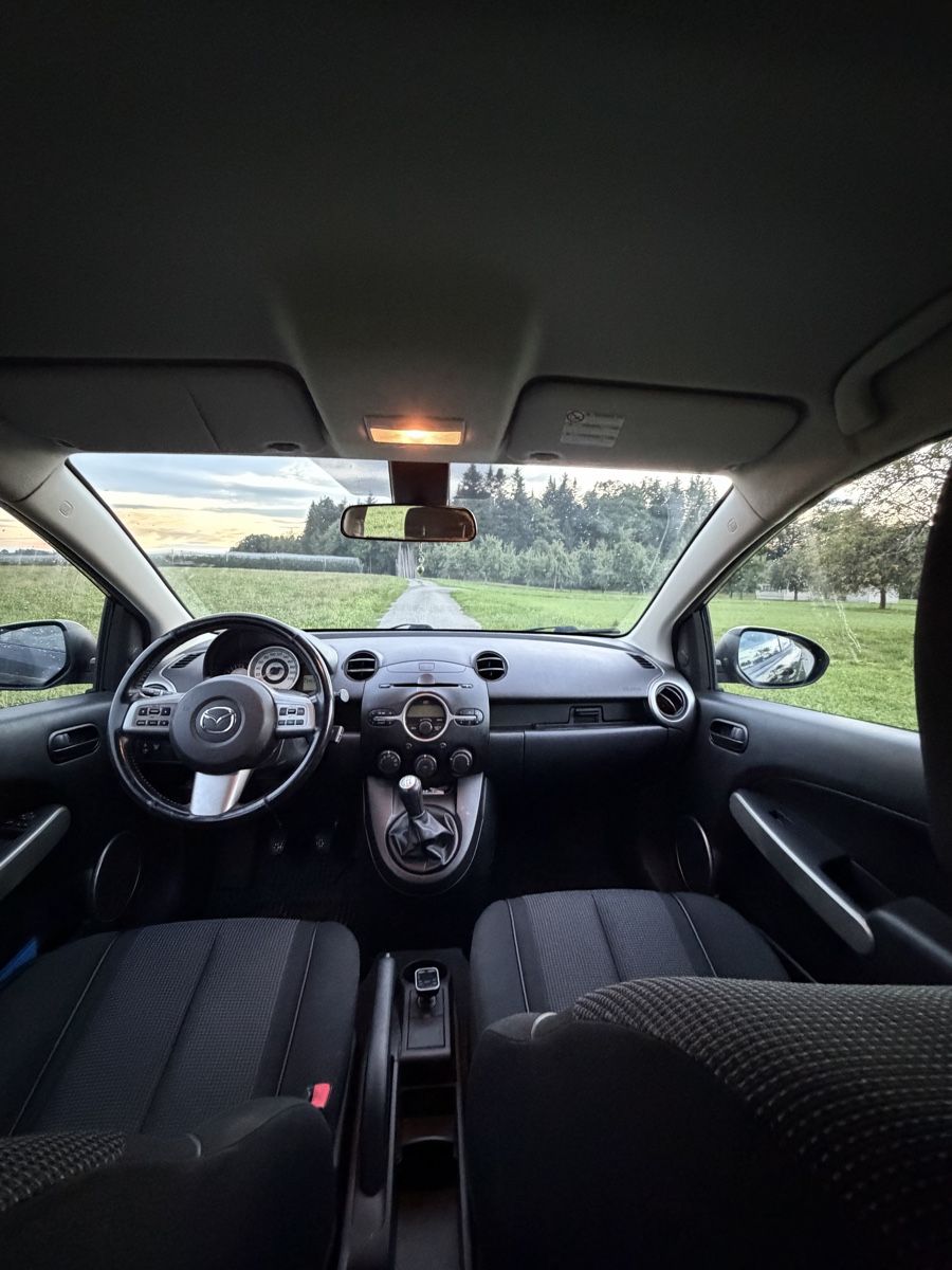 Mazda Autos: Mazda 2 1.5 16V Sport – Gebraucht aus Sulgen von phi_xwz6 7