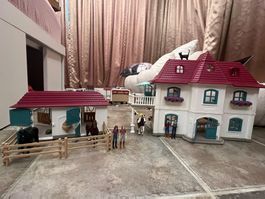 Schleich Pferdehaus und Stall