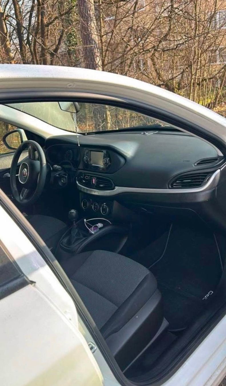 Fiat Autos: Fiat Tipo 2019 mit mfk – Gebraucht aus Flawil von ser_mm6g 4
