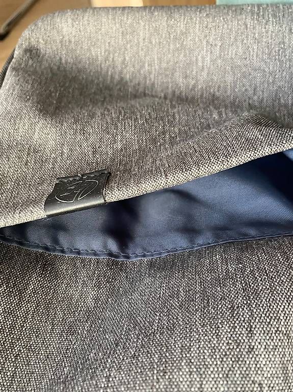 Taschen: HP LaptopTasche / Business Bag 17 zoll (41,5cmx29,5cmx4cm) – Gebraucht aus Basel von gee_c6vd 2