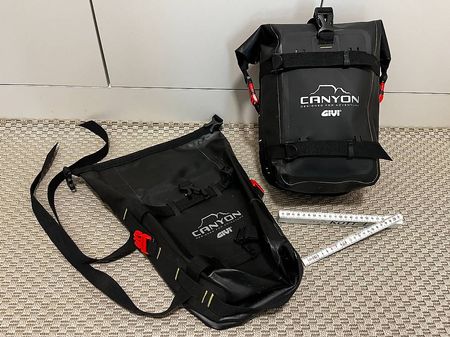 GIVI Seitentaschen 2er Set