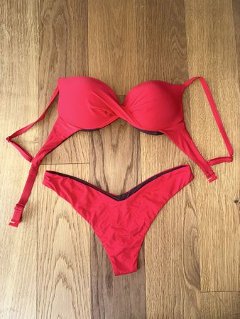Summer Ready: Red Lingerie Set - Sexy & Comfortable!