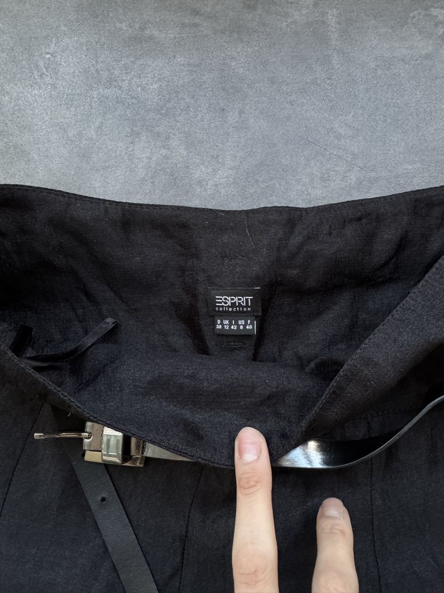 Esprit Gonne: Esprit black skirt, Falten Rock – Nuovo (secondo la descrizione) da Zürich venduto da forestF4iry 1
