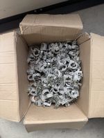Diverses Sanitär, Elektromaterial Rohrschellen Meta