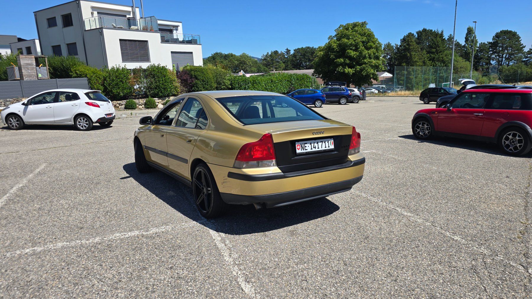 Volvo Autos: Volvo D5 Manuel S60 – Gebraucht aus Peseux von tch_7l5b 1