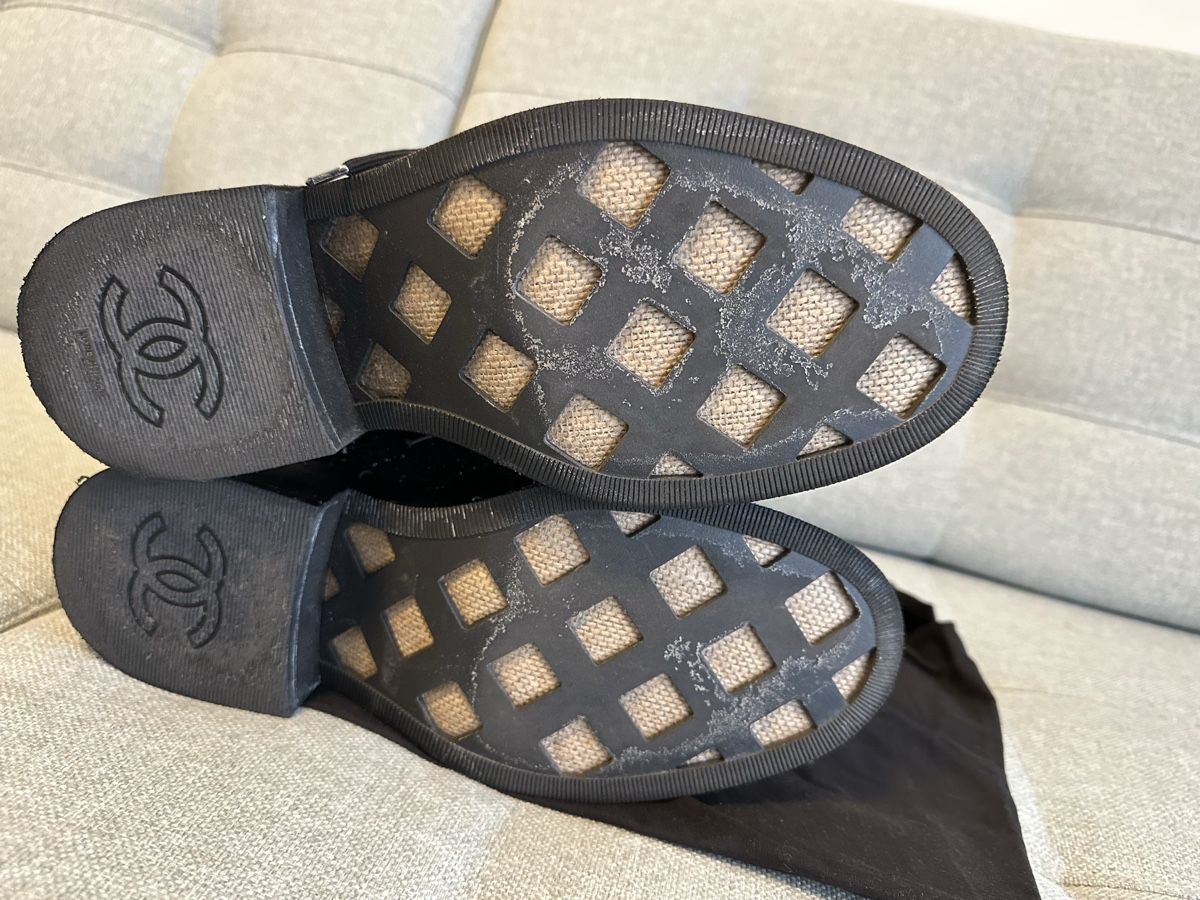Chanel Scarpe da donna: Chanel boots , 40c – Nuovo (secondo la descrizione) da Küssnacht am Rigi venduto da hor_dpb7 7