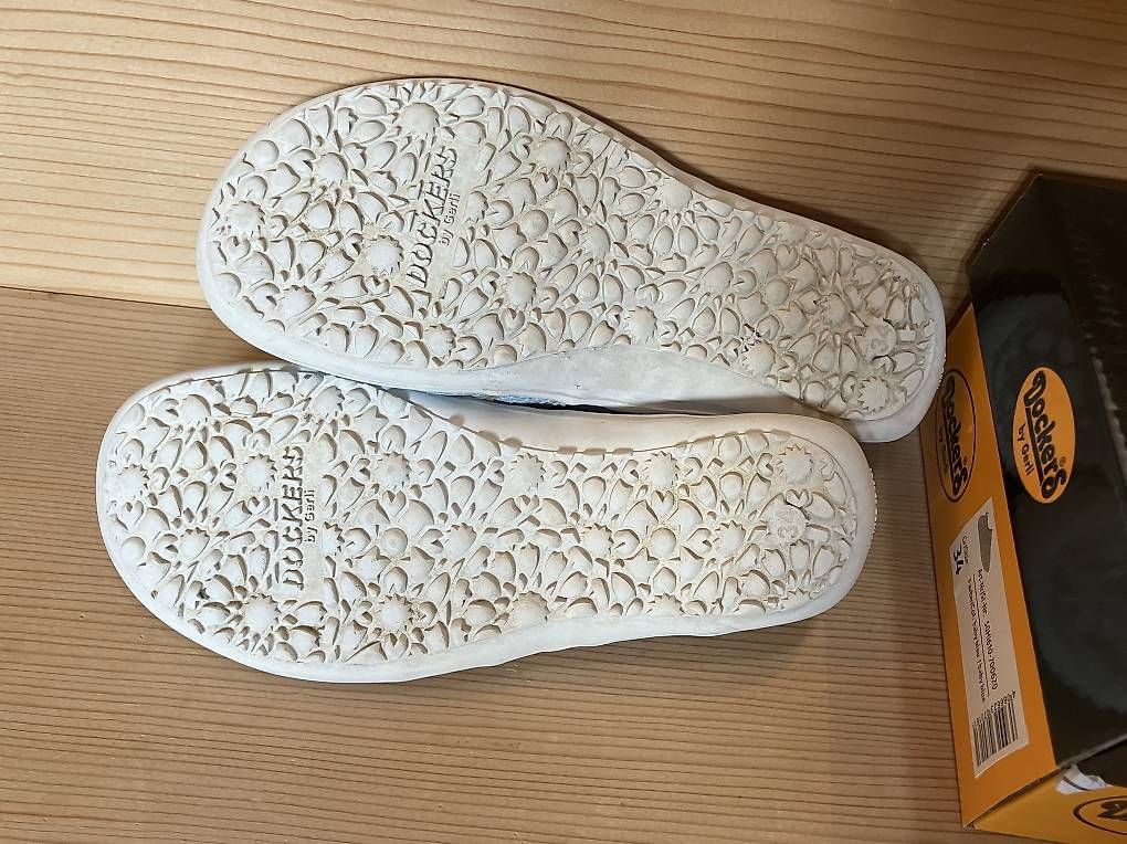 Scarpe per ragazzi: Dockers Turnschuhe Gr.34 – Usato da Brunnadern venduto da Bumlebee 2