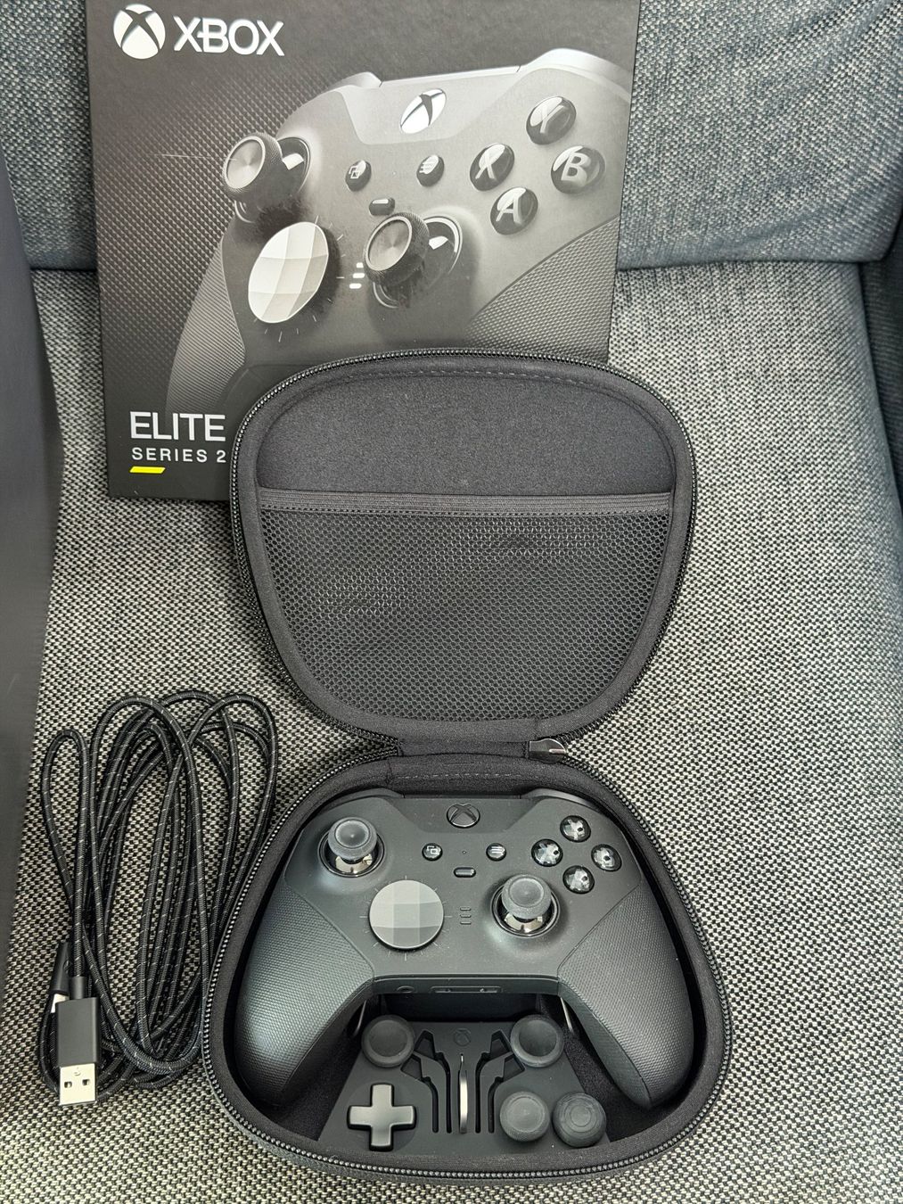 Microsoft Console: Microsoft Xbox Series X 1TB & Elite 2 Controller, Garantie – Usato da Riehen venduto da Nyenhuis 2