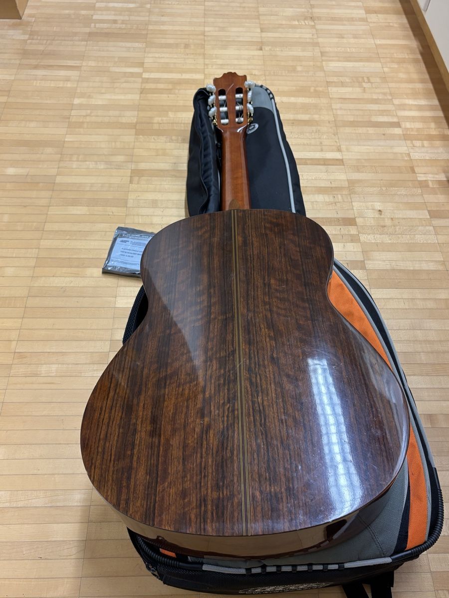 Yamaha Strumenti musicali: Yamaha G-235 Gitarre – Usato da Greifensee venduto da davidt 2
