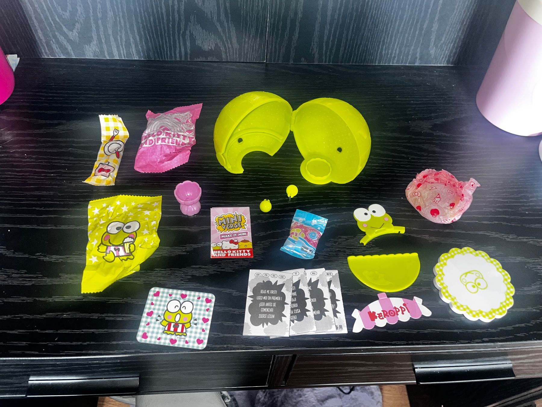 Hello Kitty Giocattoli: Miniverse Hello Kitty Keroppi Set – Nuovo (secondo la descrizione) da Uesslingen venduto da Yavingu 2