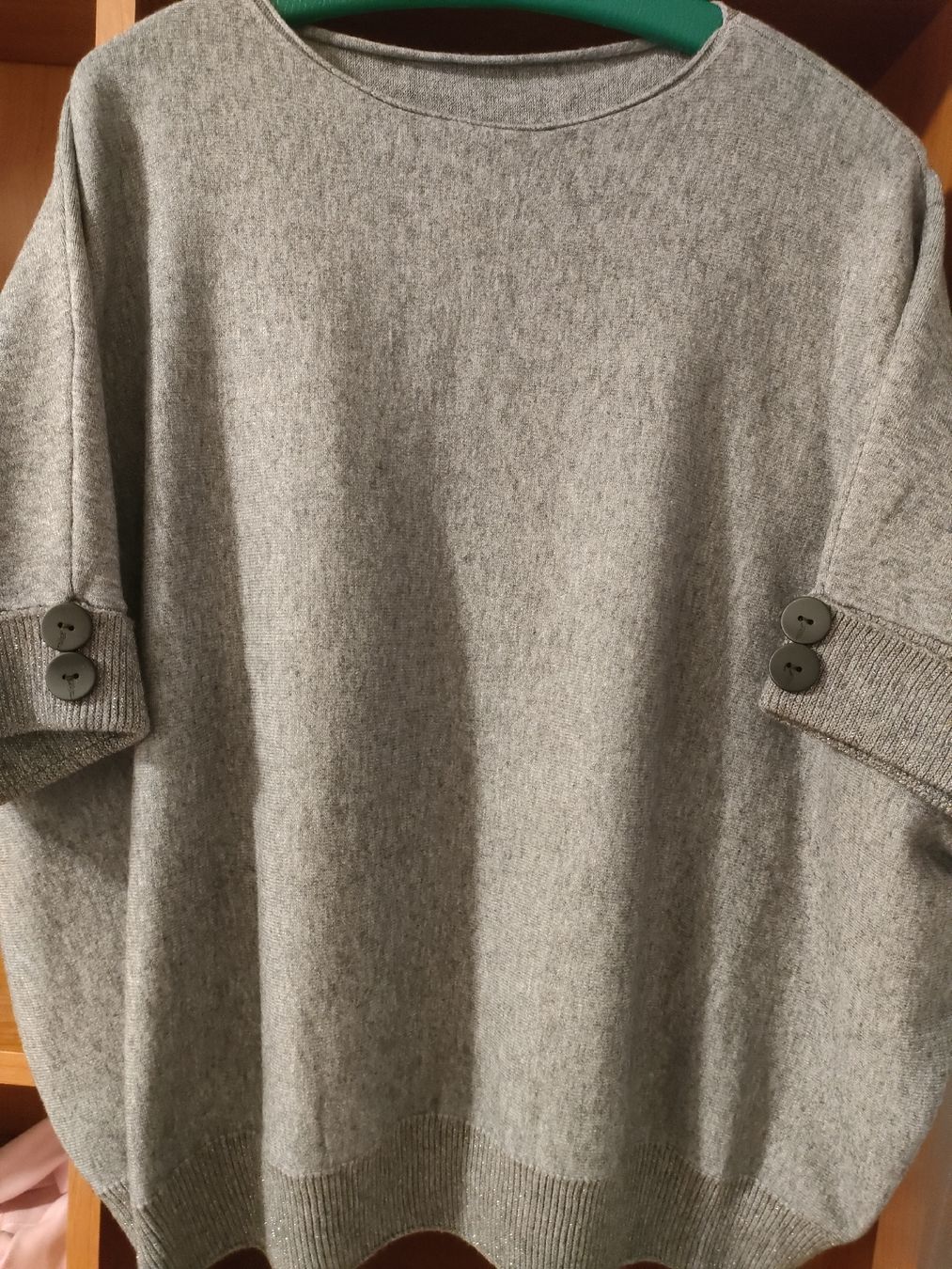Pullover & Sweatshirts: Pullunder – Gebraucht aus Brugg AG von Mashaba