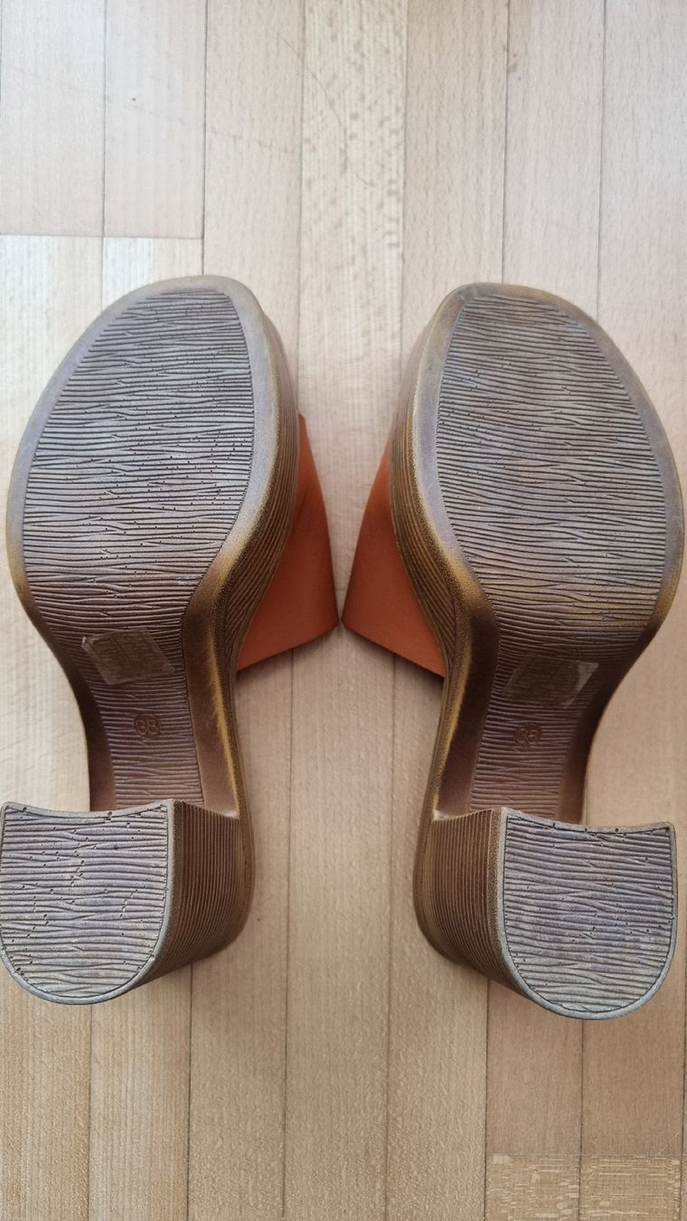 Scarpe da donna: Sandalen mit Absatz – Usato da Veltheim AG venduto da gave04 3