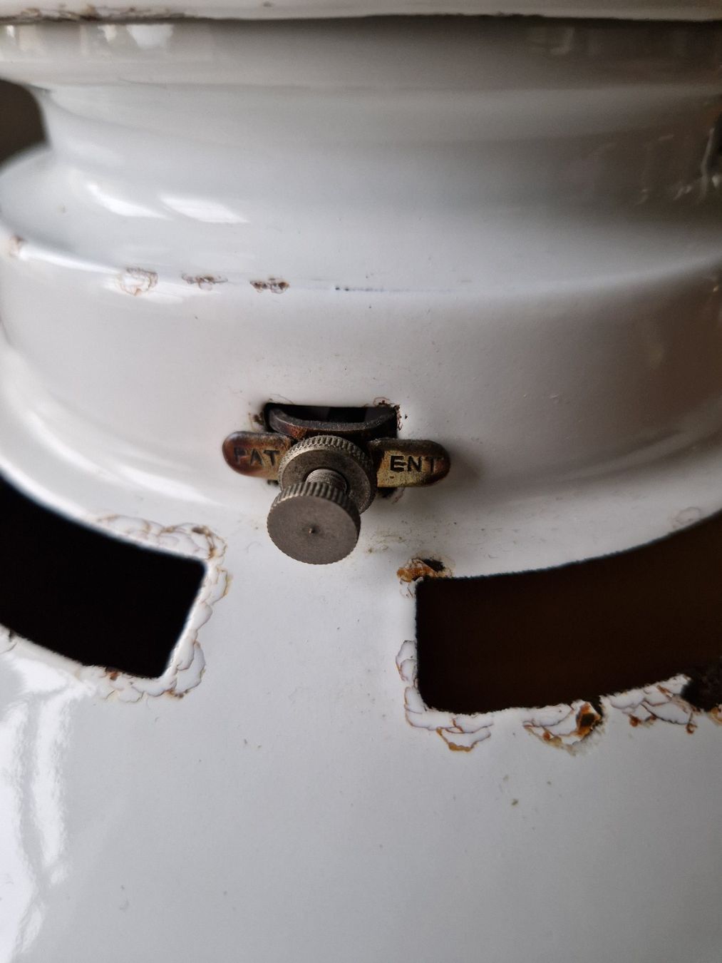 Lampadari & plafoniere: Englische Loftlampe, emailliert – Usato da Luzern venduto da Rich8 3