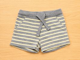 Kurze Hose 74/80