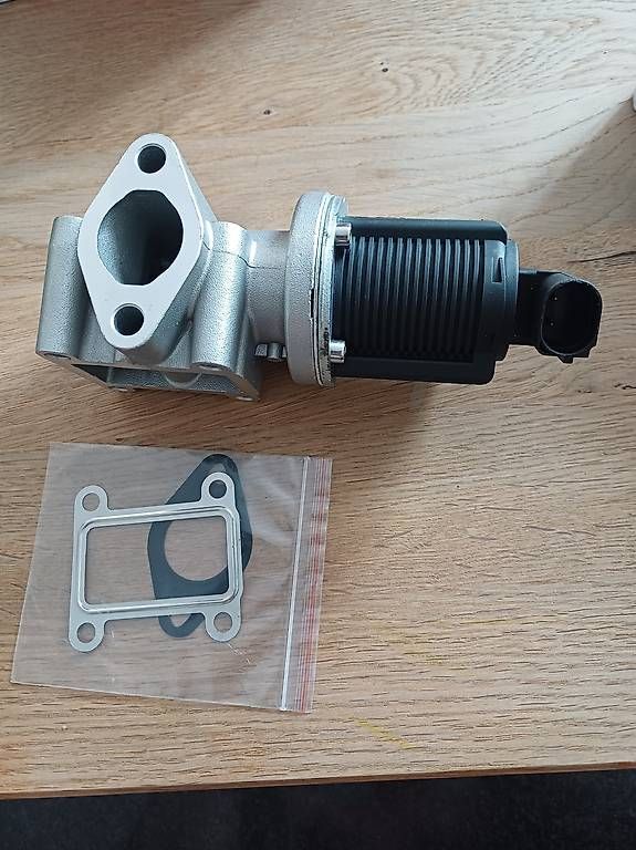 Alle Autoersatzteile: EGR Ventil Alfa 2.4 JTDM – Gebraucht aus Niederhasli von madmax23 2