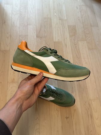 Diadora Turnschuhe, Grösse 46, olivgrün/orange, Top Zustand!
