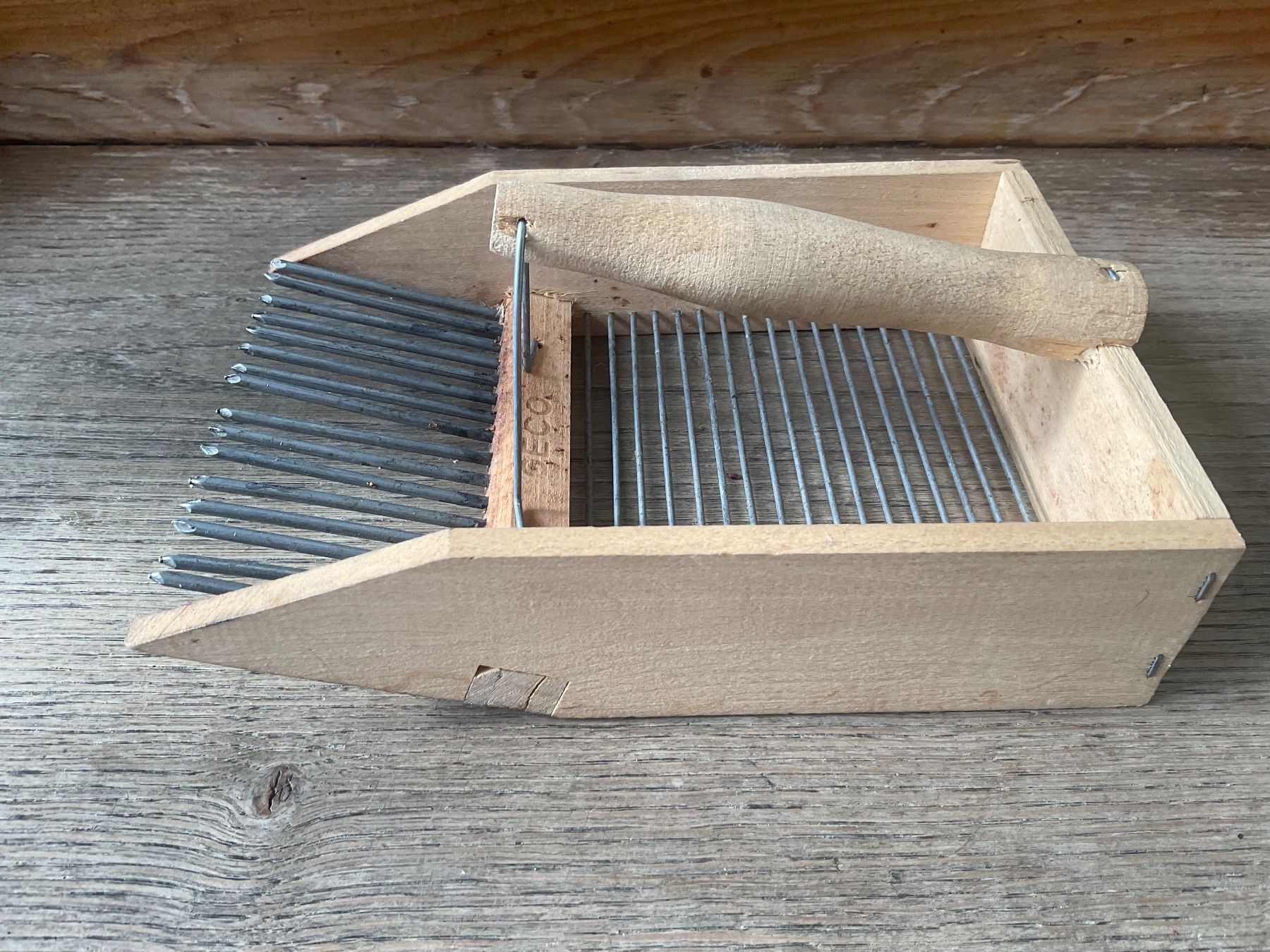 Tous les outils: Antiker Heidelbeerrechen Rechen VERSAND 9.- – D'occasion à Aarau par Schnabeltier01