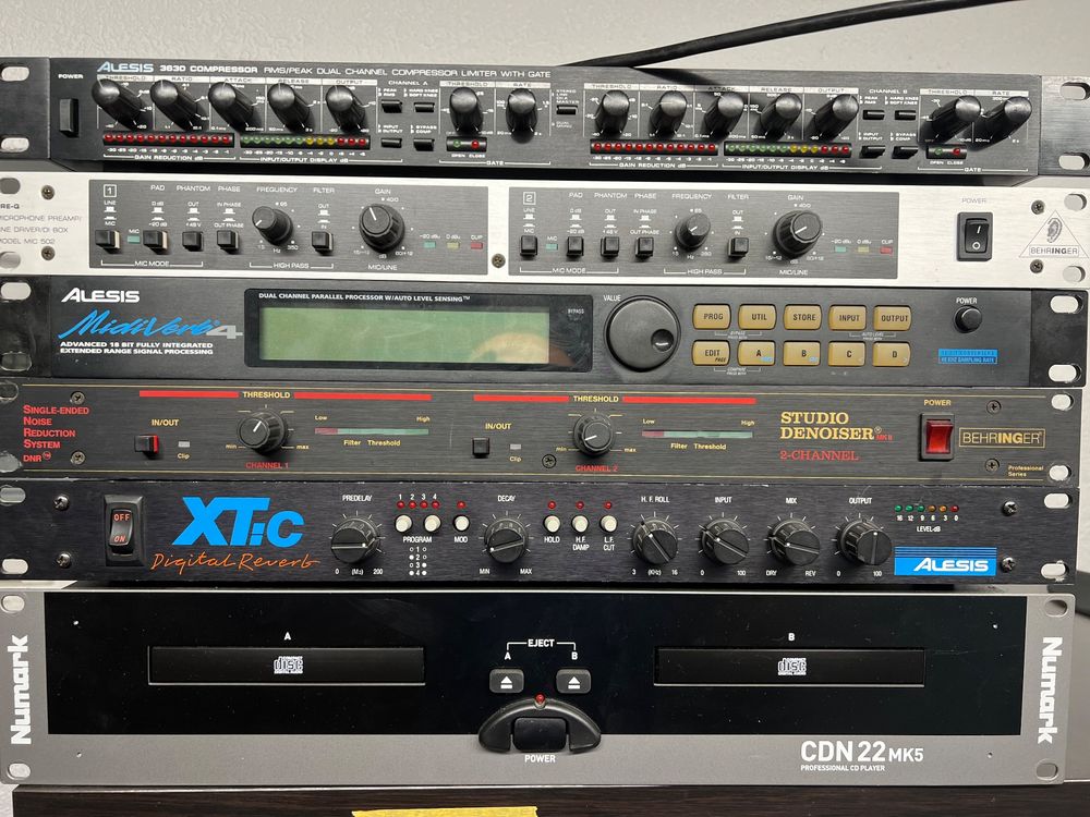 Lot 1. Diverse rack elektronik Kaufen auf Ricardo