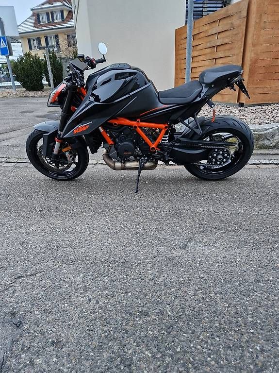 Strasse: KTM Super Duke R – Gebraucht aus Beinwil (Freiamt) von AndermattN 2