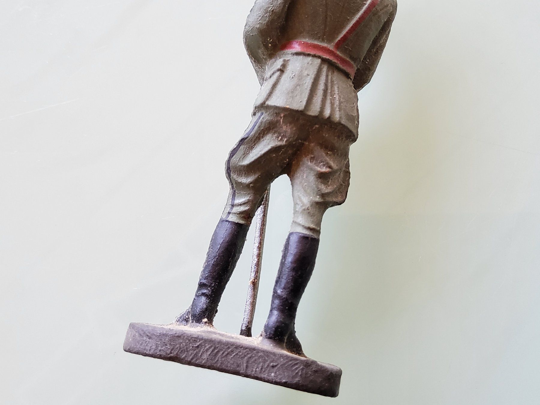 Elastolin Spielzeuge: Ancienne figurine en Elastolin, général Guisan  – Gebraucht aus Malleray von Broc-Mo 9