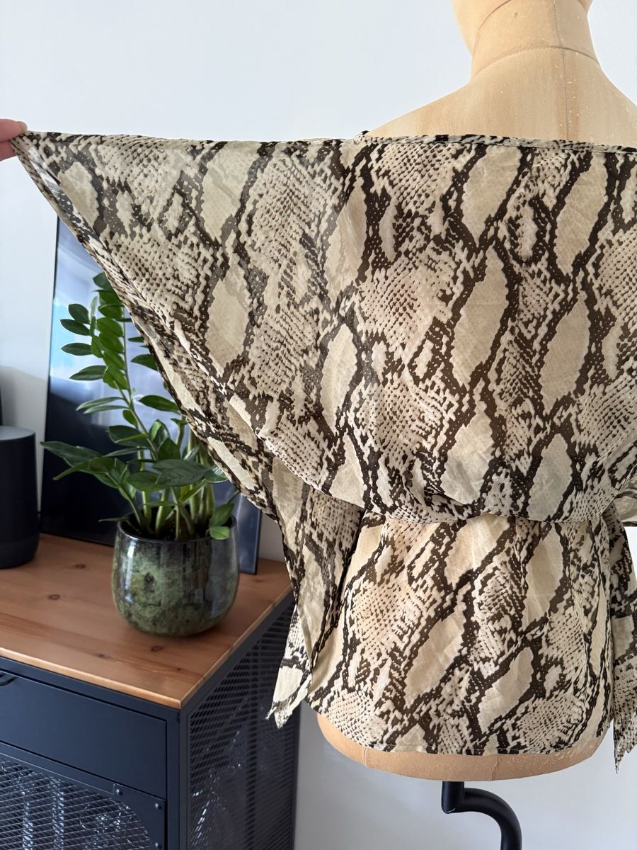 Blusen: Animal Print Tunika mit Gürtel, Gr. M – Gebraucht aus Lugano von rebecca.wardrobe 3