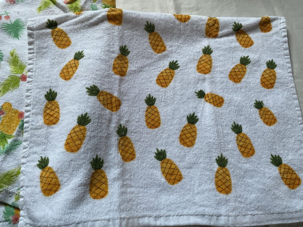 Küchentücher: 3x Summer kitchen Towels, Pineapple theme Design – Neu und originalverpackt aus Buttikon SZ von Maxwelltime 3