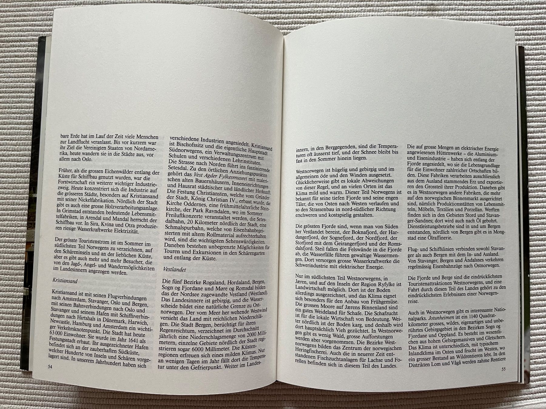 Livres: Reisebuch Norwegen – D'occasion à Zürich par Gurkis 6