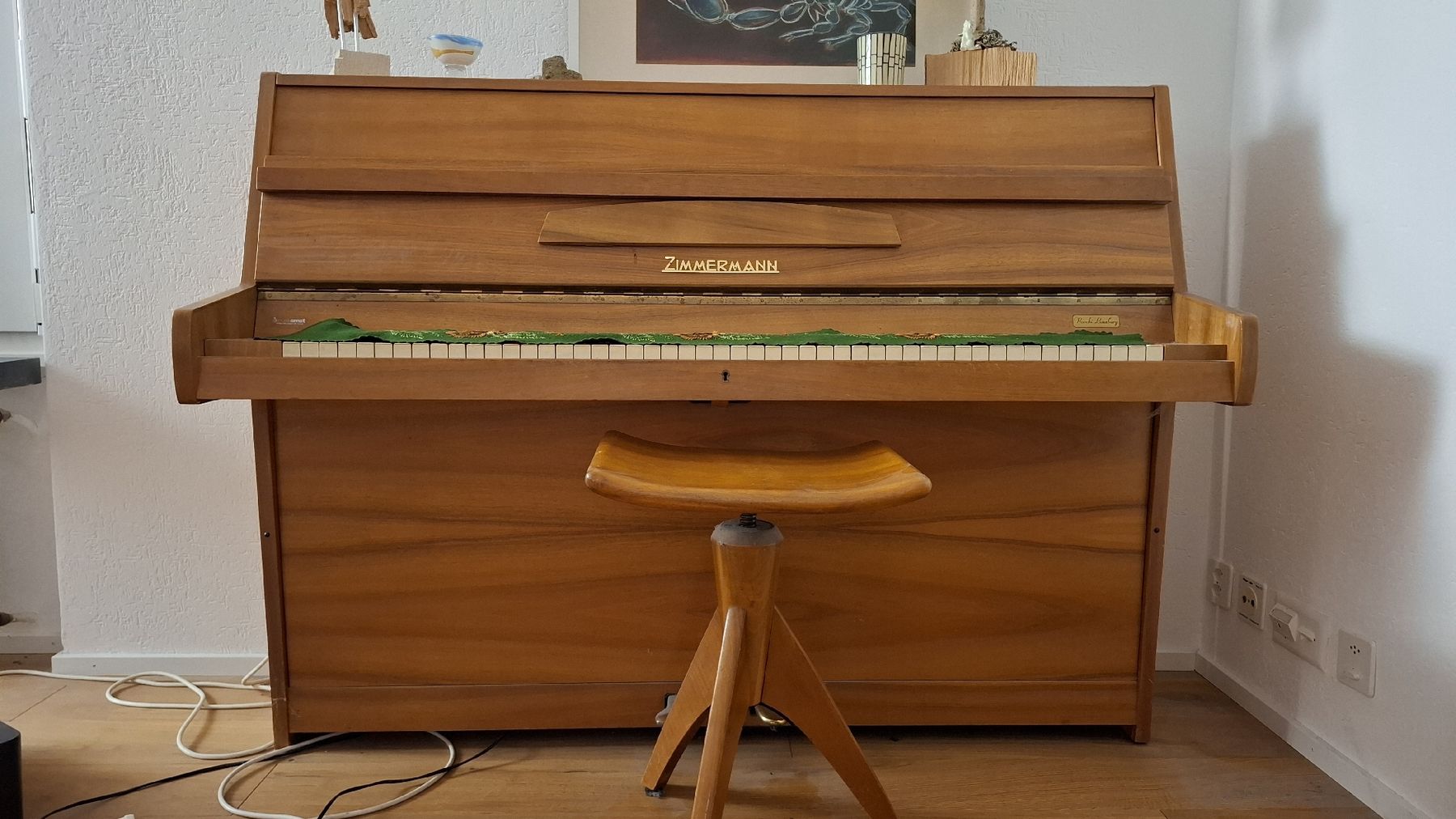 Strumenti musicali: Zimmermann Klavier inkl. Hocker – Usato da Mellingen venduto da lathei 3