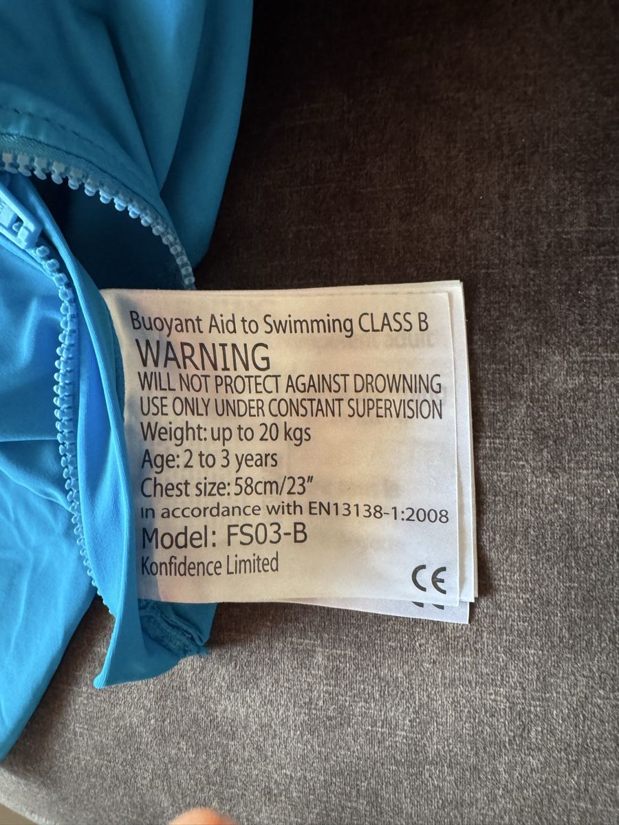 Costumi da bagno: Badeanzug von 2-3 Jahren – Usato da Ettenhausen TG venduto da phi_2nym 1
