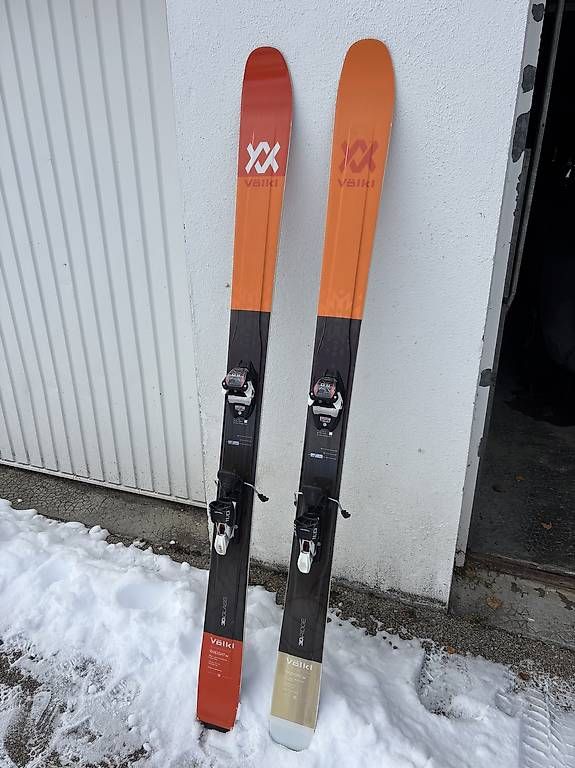 Sci: Ski Völkl freeride100eight W 173cm  – Usato da Veyrier venduto da F000r 1