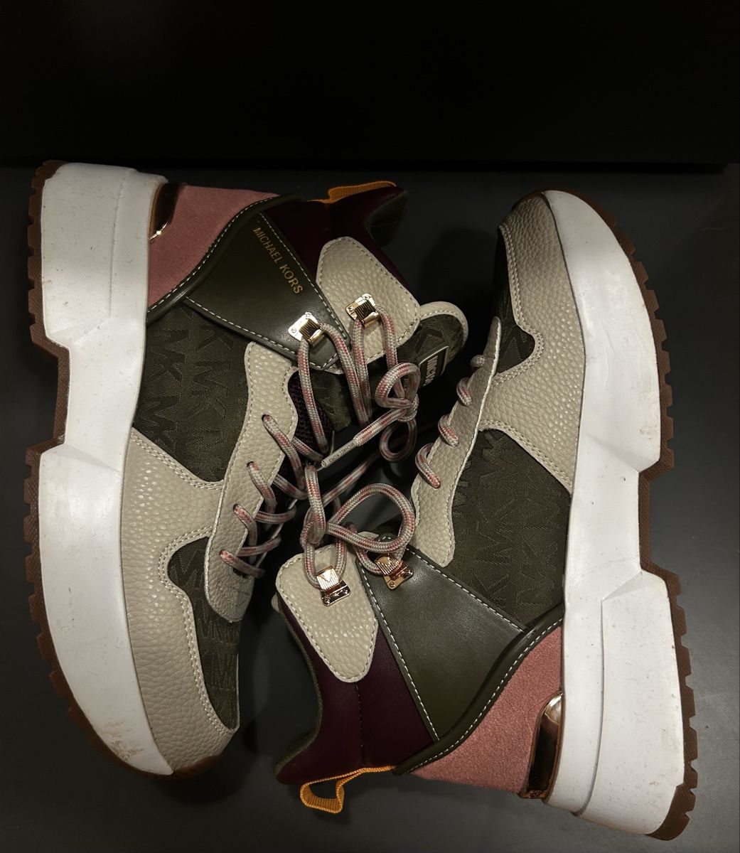 Scarpe da donna: Michael Kors Damen Hightop Sneaker – Nuovo (secondo la descrizione) da Henau venduto da aileen_mustang69 2