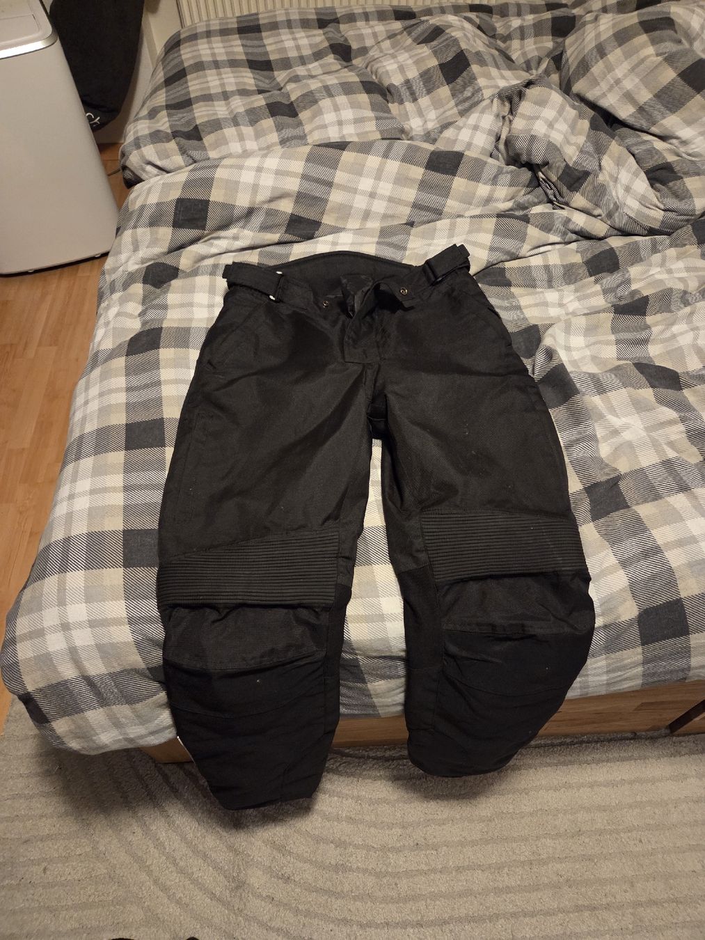 Pantaloni: Motorradhosen – Usato da Boswil venduto da oli_6ts9