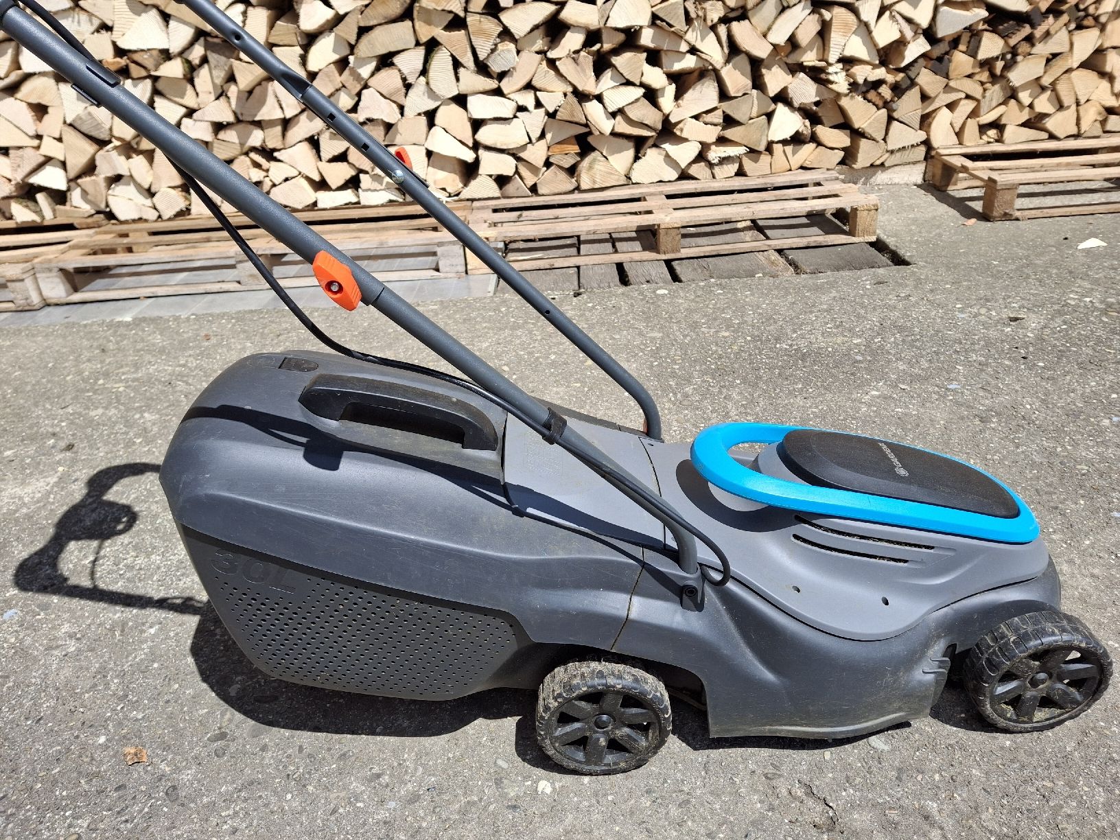Gardena Tagliaerba: Gardena Powermax Rasenmäher – Usato da Burgdorf venduto da Migros999